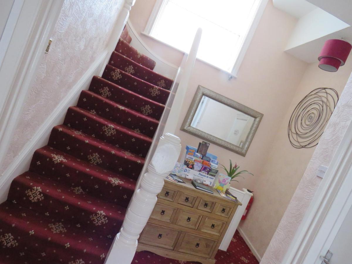 The Heidi Bed & Breakfast Southport Extérieur photo